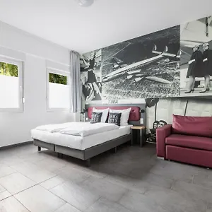 Hotel Smarty Airport - Kontaktloser Self Check-in, Kolonia
